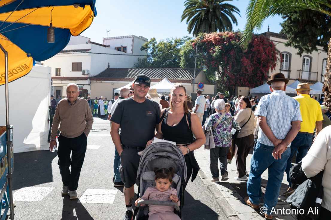 Valsequillo recupera la confianza con una Ruta del Almendrero 