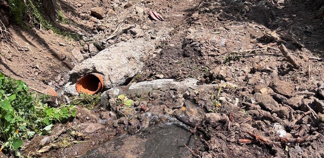 Riesgo sanitario en Valsequillo tras roturas en el alcantarillado de dos barrancos