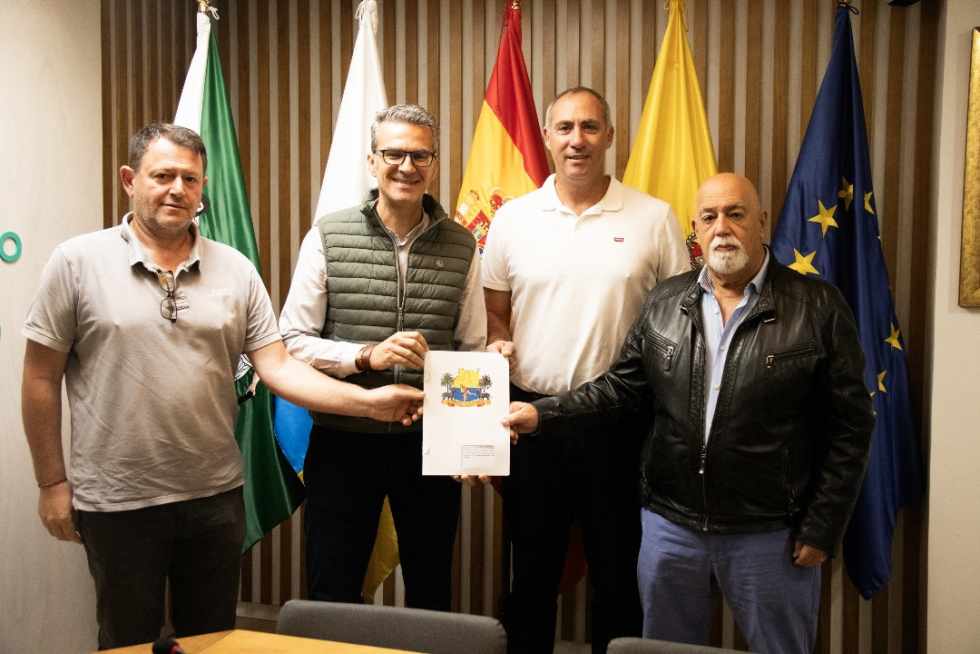 Valsequillo respalda la nueva Supercopa Piromart de lucha canaria