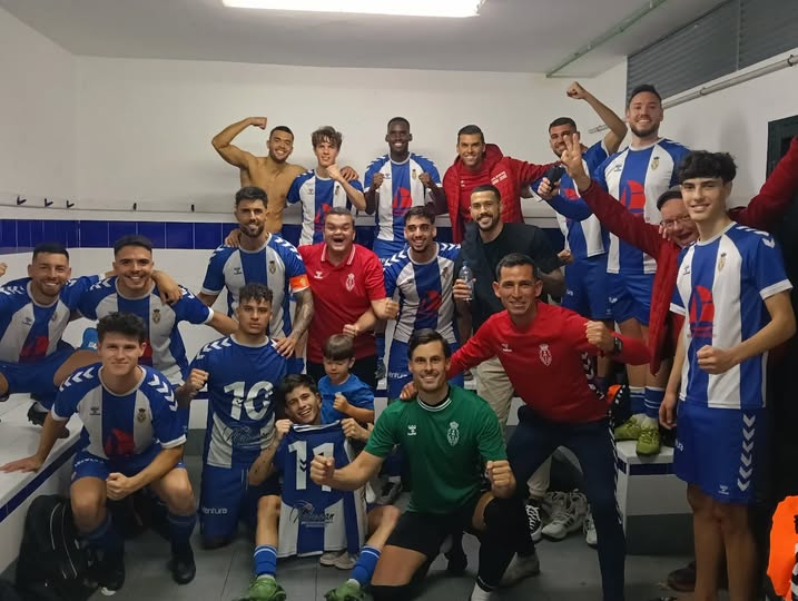 Los jugadores del Sporting San José celebrando el triunfo/Sporting San José.