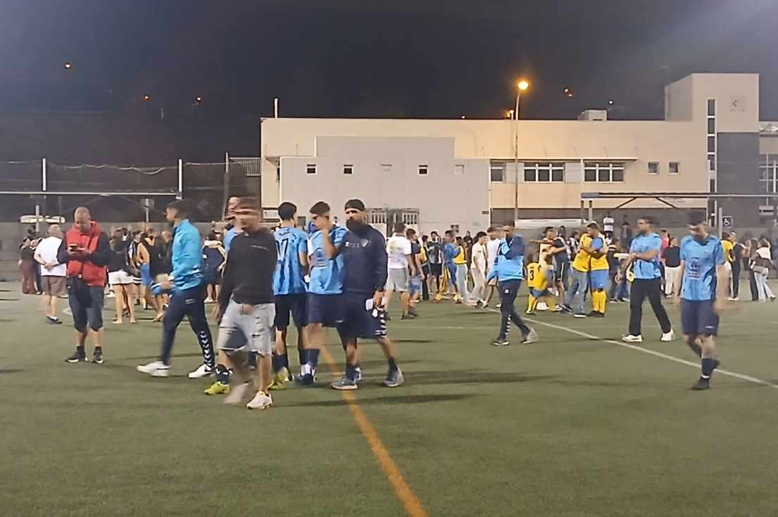 UD Valsequillo se deja el ascenso en Costa Ayala (7-2)