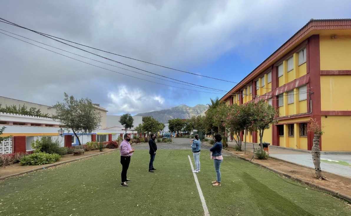 Valsequillo recupera las clases presenciales tras rebajarse la alerta por calor