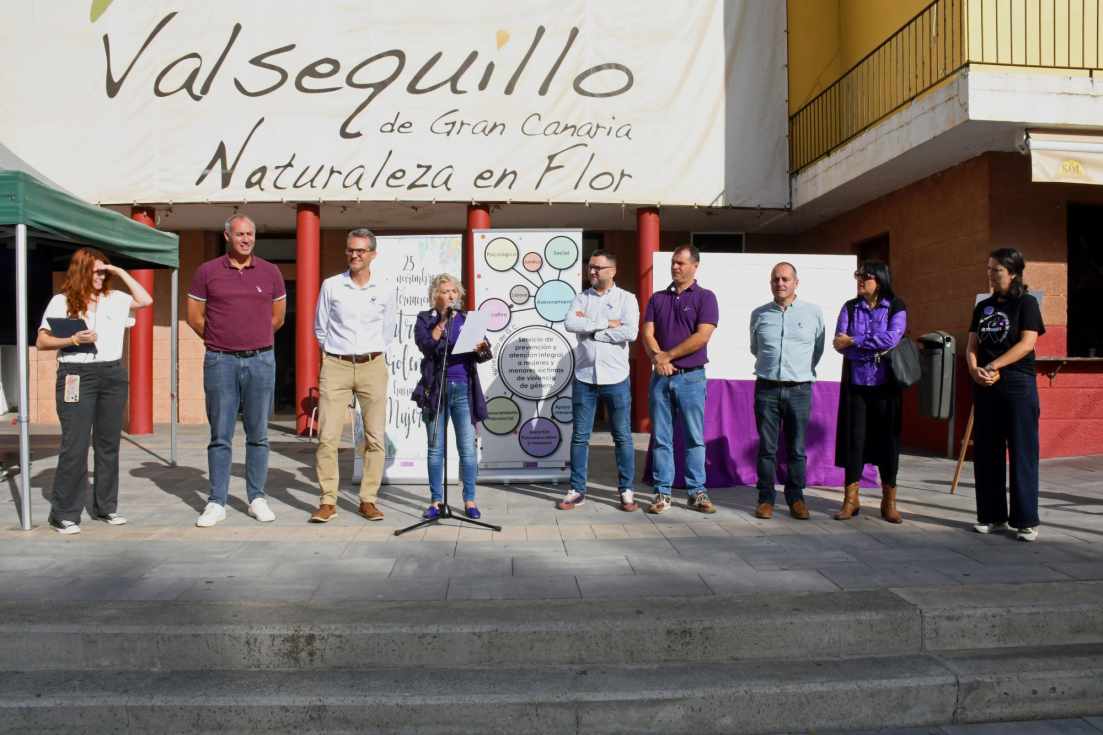 Valsequillo reúne a sus centros educativos en un 25N por la convivencia